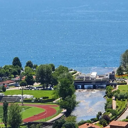 Sole & Lago-lake Daire