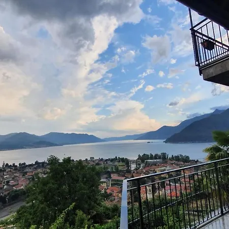 Sole&lago-lake Maccagno