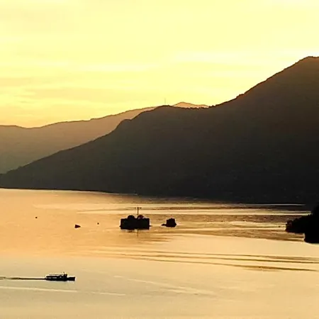 Sole & Lago-lake